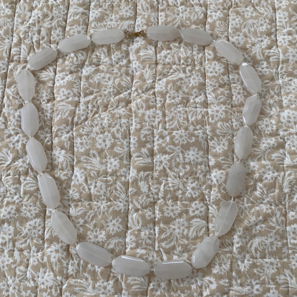 White Quartz Stone Style Necklace w/ Clasp